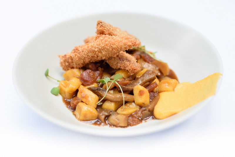 Pohani buncek s njokima i cvarcima