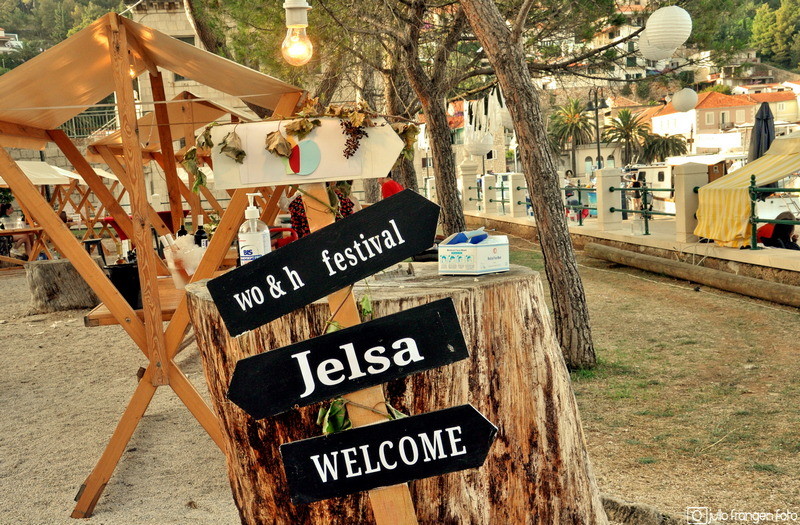 Jelsa Wine olive Heritage 01 jelsa park