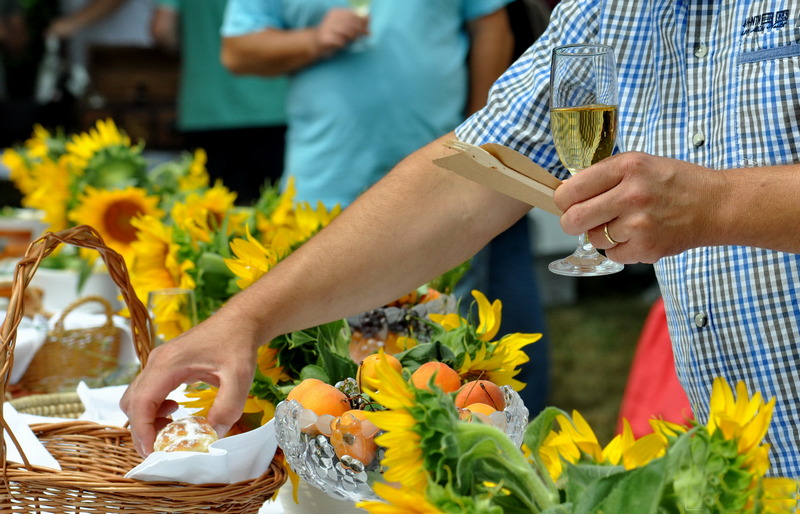 3.Pjenušavi doručak Srijem 2022 4 atmosfera